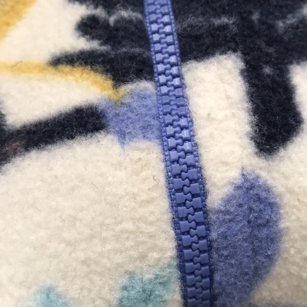 *Patagonia Fleece Vest (size 12-18m)